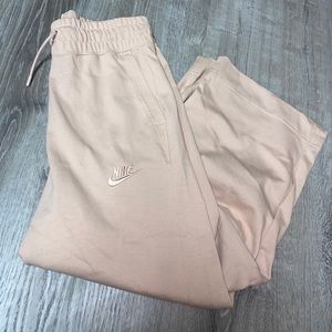 NWOT nike sweatpants